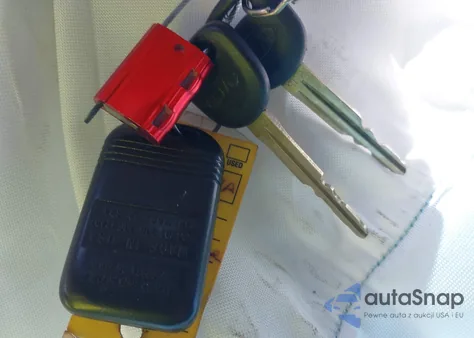 2002 Kia Sportage from USA, damaged, VIN KNDJA723525171785